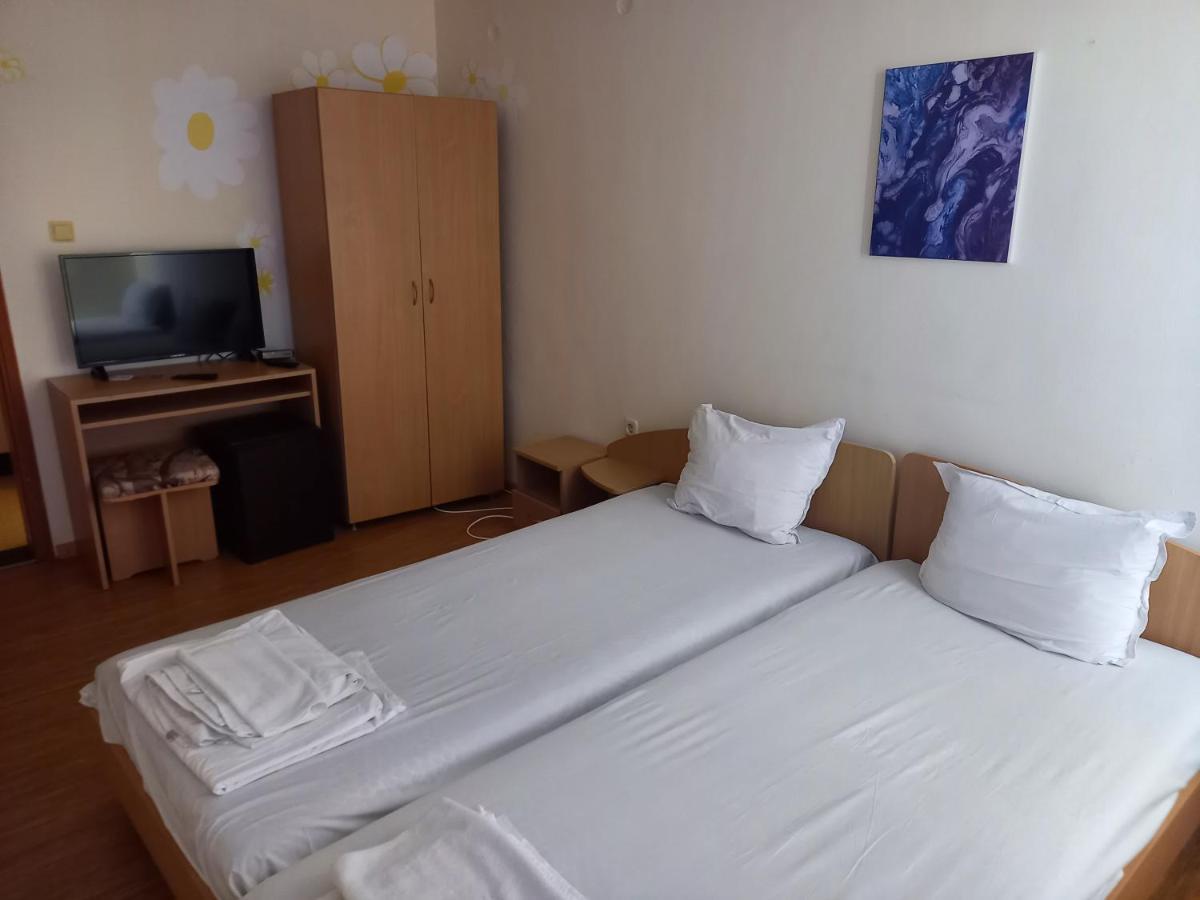 Central Hotel Sozopol Exterior photo