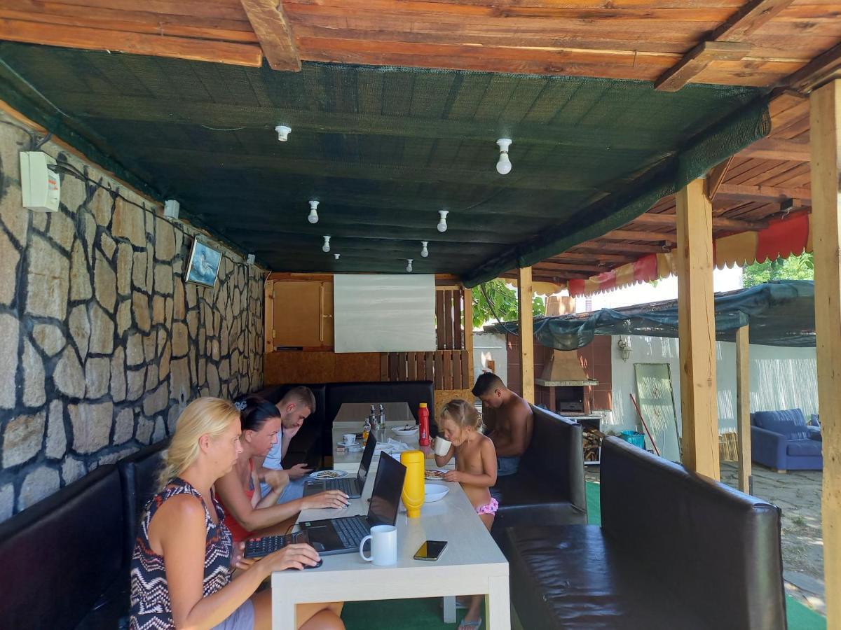 Central Hotel Sozopol Exterior photo